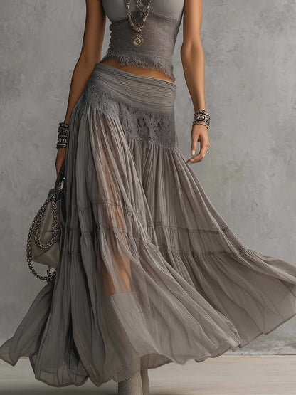 Rocío - Top Encaje Gris Falda Plisada