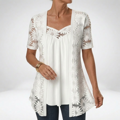 Soraya - Blusa blanca de encaje