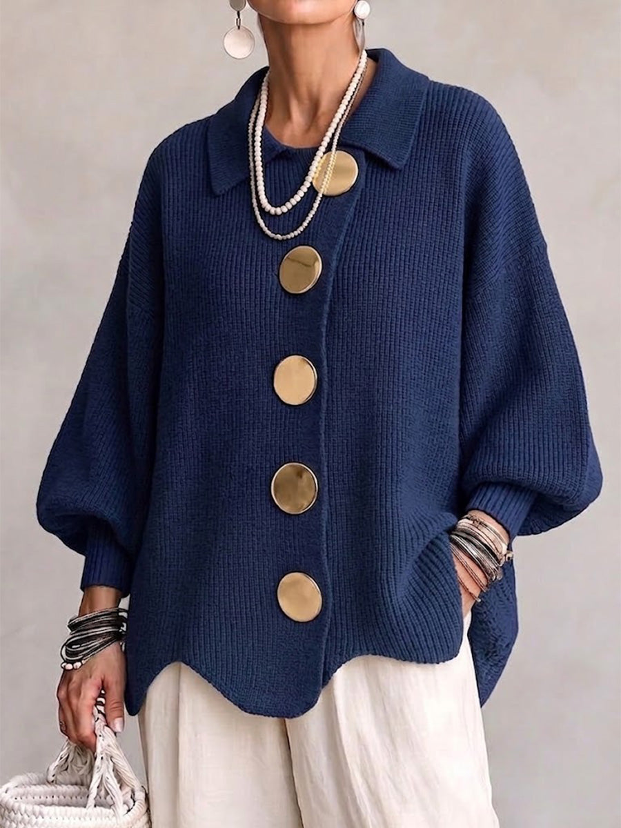 María | Cardigan Oversize con Botones Dorados