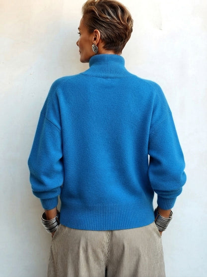 Susana - Jersey de Cuello Alto Chic Elegante con Botonadura Asimétrica