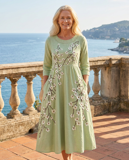 Aurora - Vestido midi verde con flores bordadas